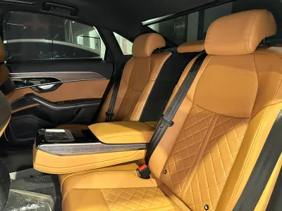 2024 اودي اي 8