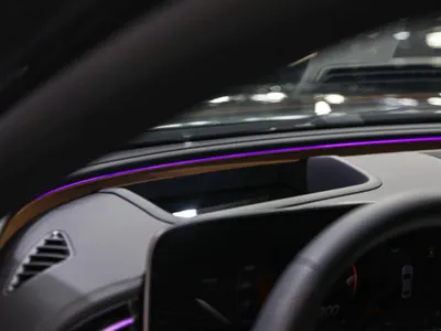 2026 مرسيدس - بنز إي 200