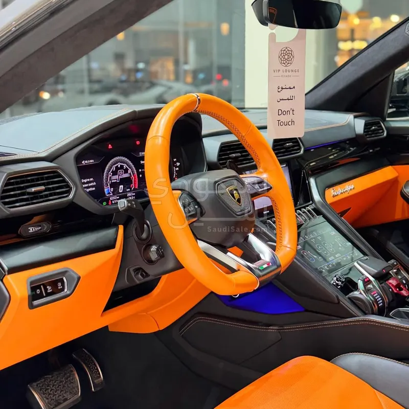 2021 لمبرجيني اوروس