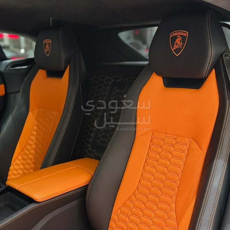 2021 لمبرجيني اوروس