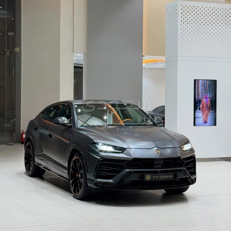 2021 لمبرجيني اوروس