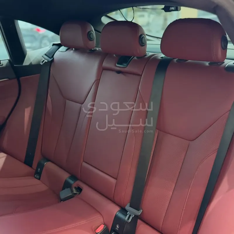 2023 بي ام دبليو الفئة الرابعة 430 أي