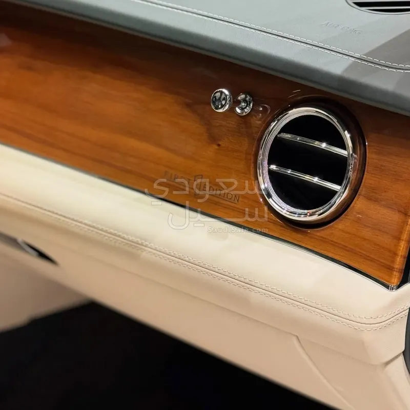 2021 بنتلي بنتايجا