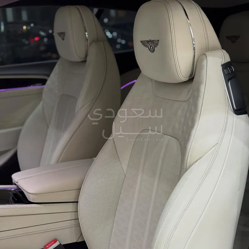 2025 بنتلي كونتيننتل جي تي سبيد