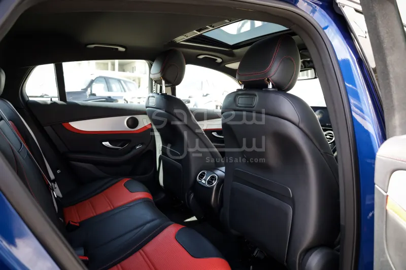 2018 مرسيدس - بنز جي إل سي 63إس