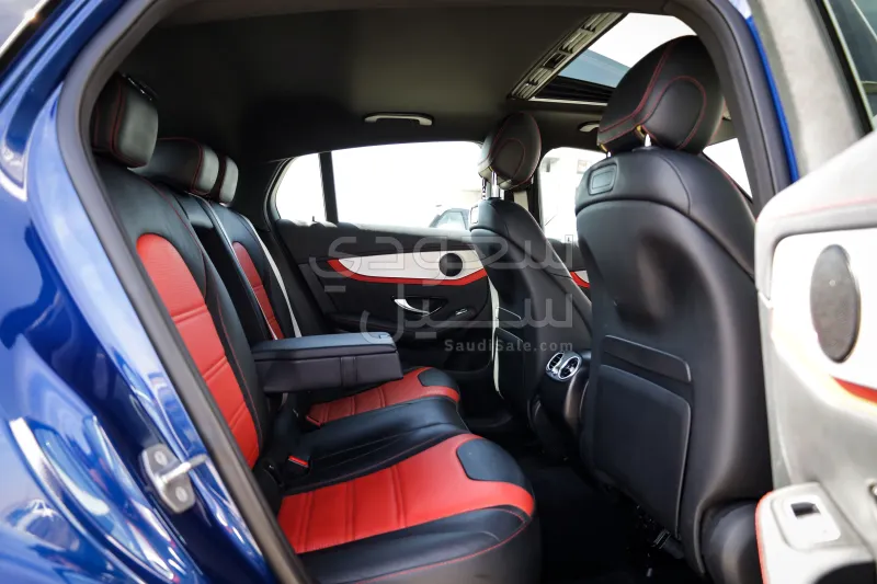 2018 مرسيدس - بنز جي إل سي 63إس