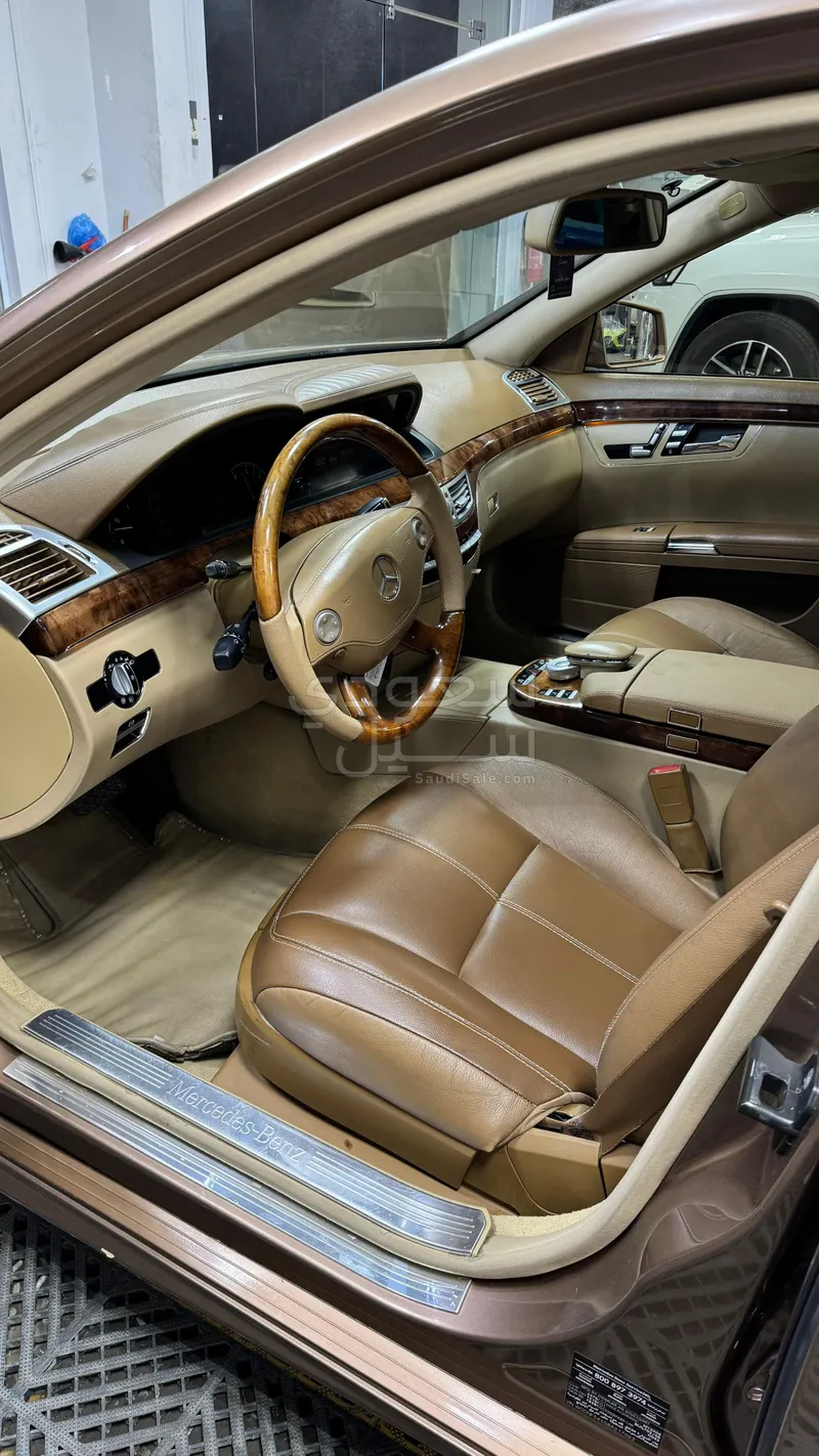 2008 مرسيدس - بنز إس 63 أي إم جي