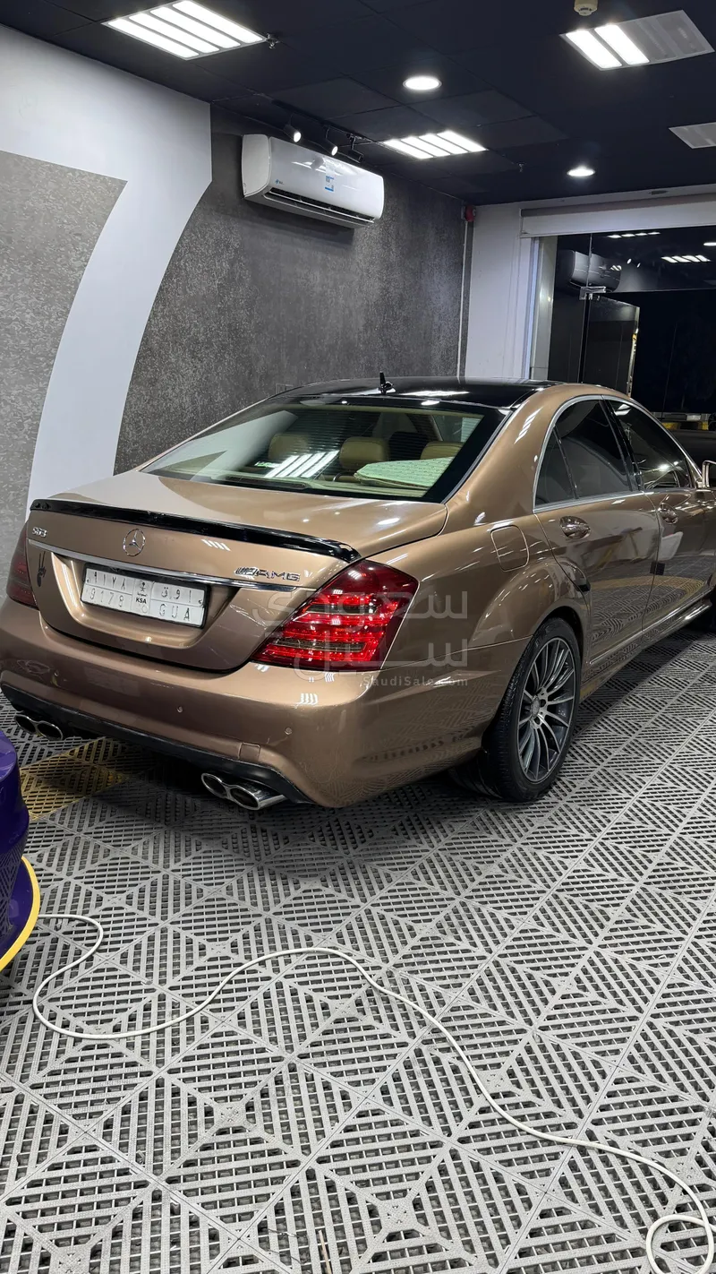 2008 مرسيدس - بنز إس 63 أي إم جي