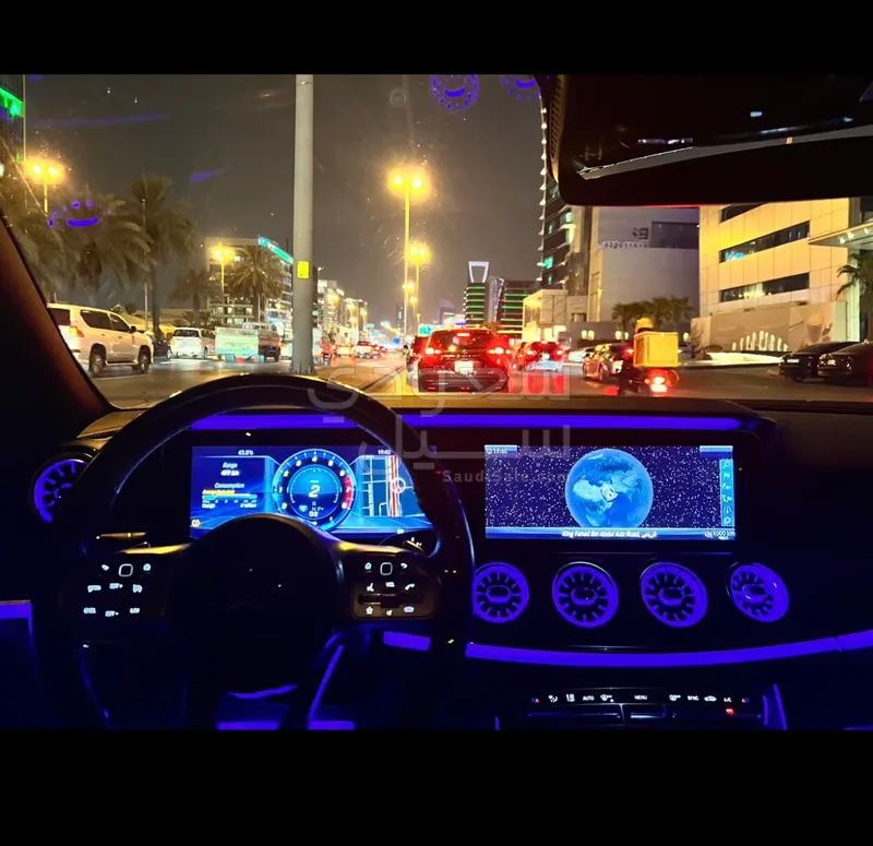 2020 مرسيدس - بنز إي 200 كوبيه أي إم جي