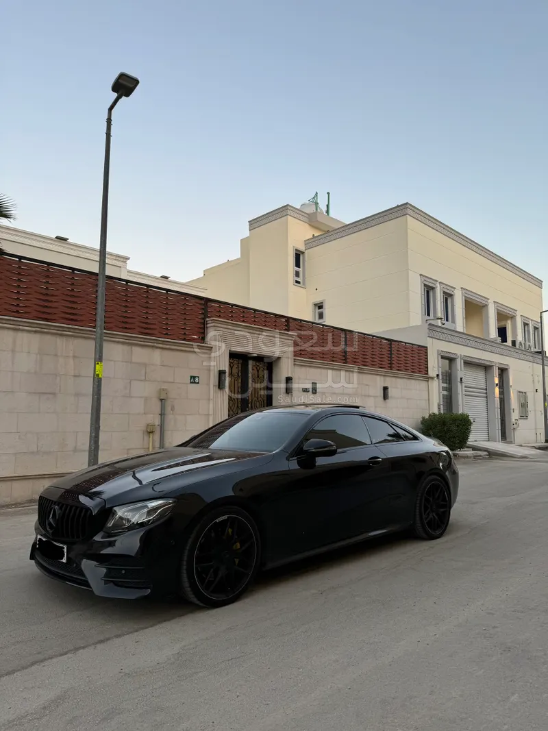 2020 مرسيدس - بنز إي 200 كوبيه أي إم جي