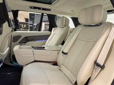 2025 لاند روفر رينج روفر اوتوبيوغرافي