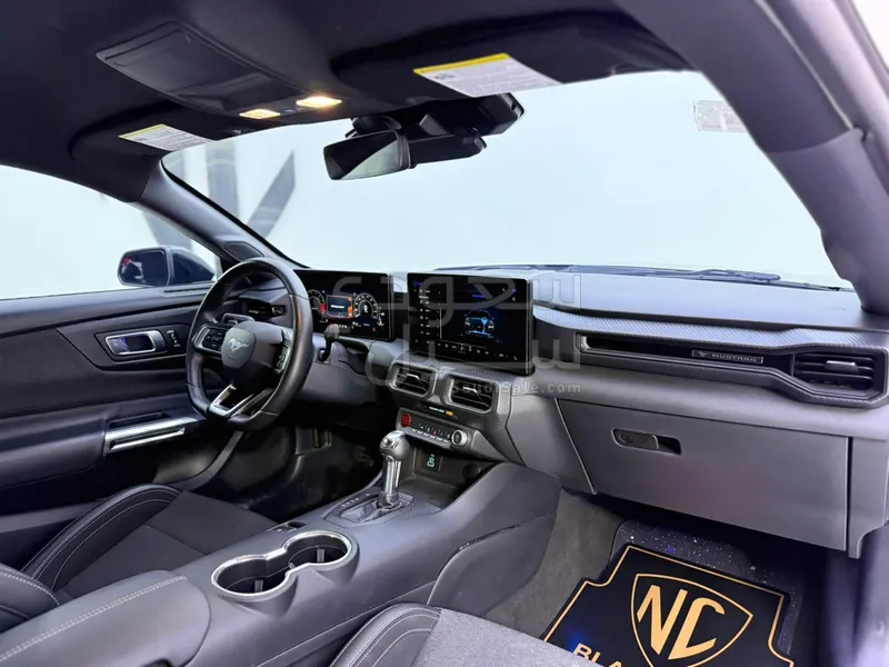 2024 فورد موستانغ جي تي