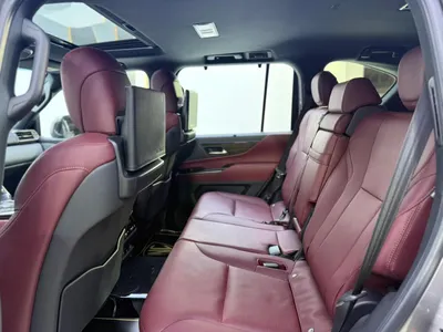 2025 لكزس إل إكس 600