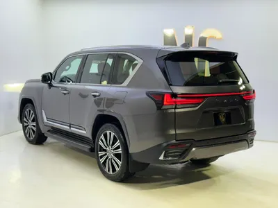 2025 لكزس إل إكس 600