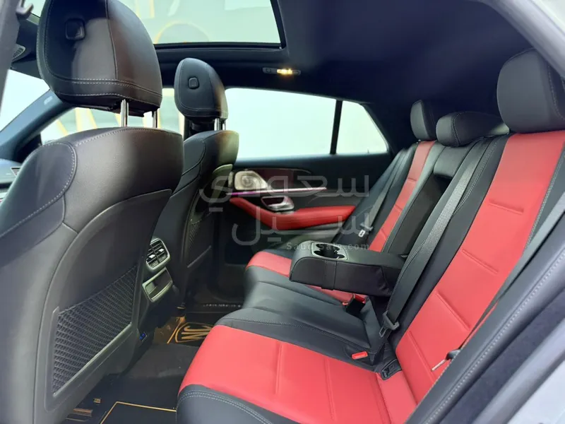 2025 مرسيدس - بنز جي إل إي 450