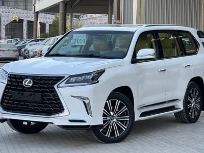 2019 لكزس إل إكس 570 اس