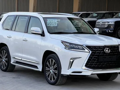 2019 لكزس إل إكس 570 اس