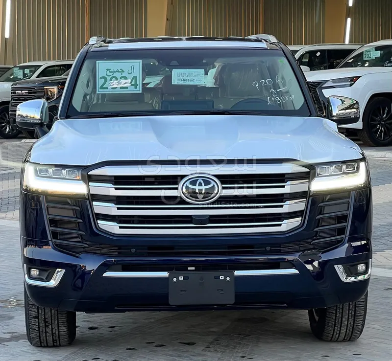2024 تويوتا لاند كروزر في اكس