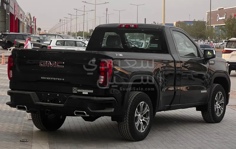 2024 جي ام سي سييرا اليفيشن