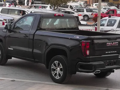 2024 جي ام سي سييرا اليفيشن