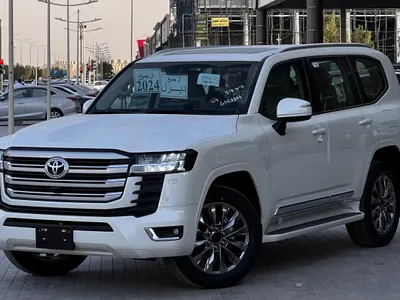 2024 تويوتا لاند كروزر جي اكس ار