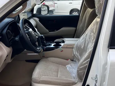 2024 تويوتا لاند كروزر جي اكس ار