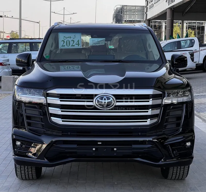2024 تويوتا لاند كروزر جي اكس ار