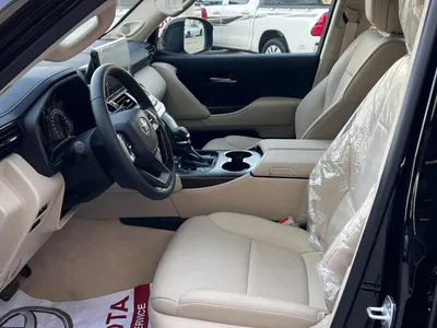 2024 تويوتا لاند كروزر جي اكس ار