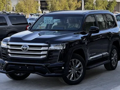 2024 تويوتا لاند كروزر جي اكس ار