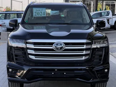 2024 تويوتا لاند كروزر جي اكس ار