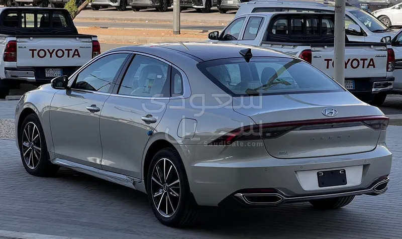 2023 Hyundai Azera Smart