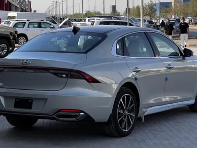 2023 Hyundai Azera Smart