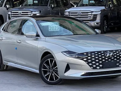 2023 Hyundai Azera Smart