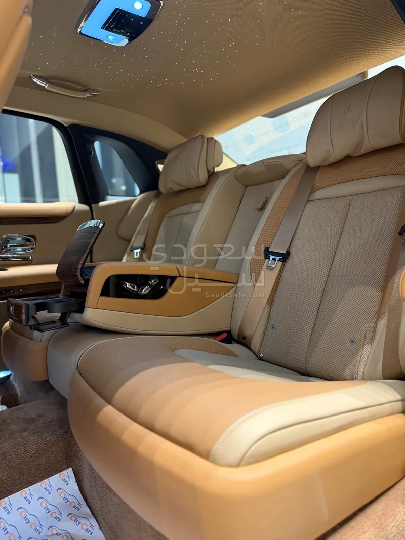 2021 رولز رويس قوست