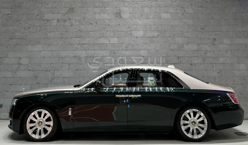 2021 رولز رويس قوست