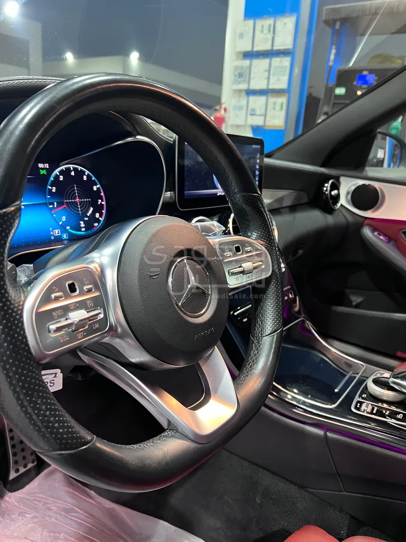 2021 Mercedes-Benz C 200