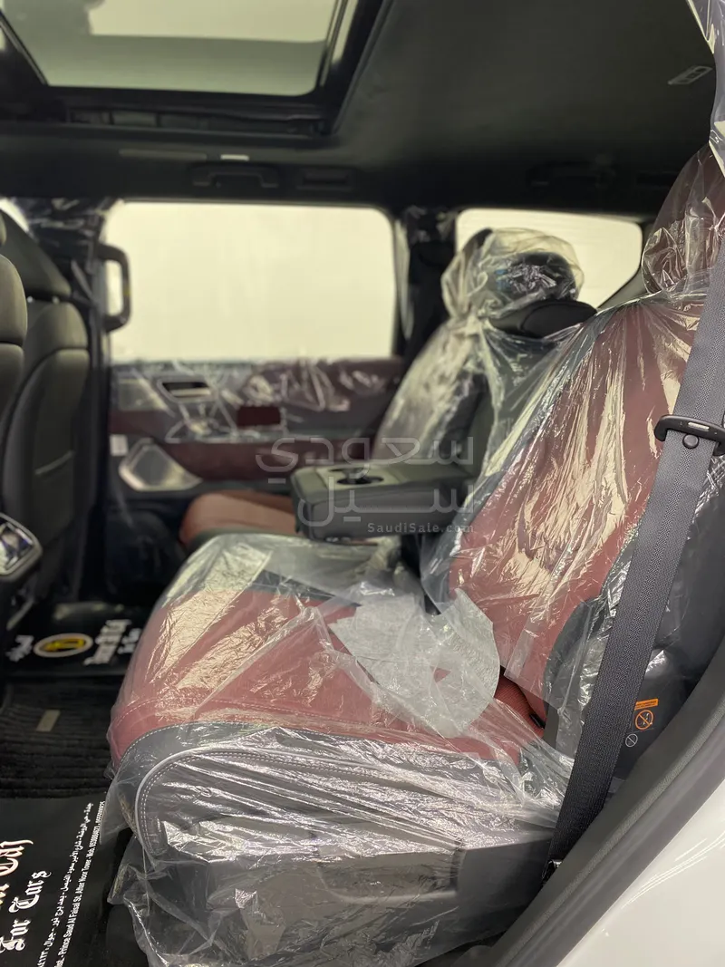 2025 انفينيتي كيو اكس 80