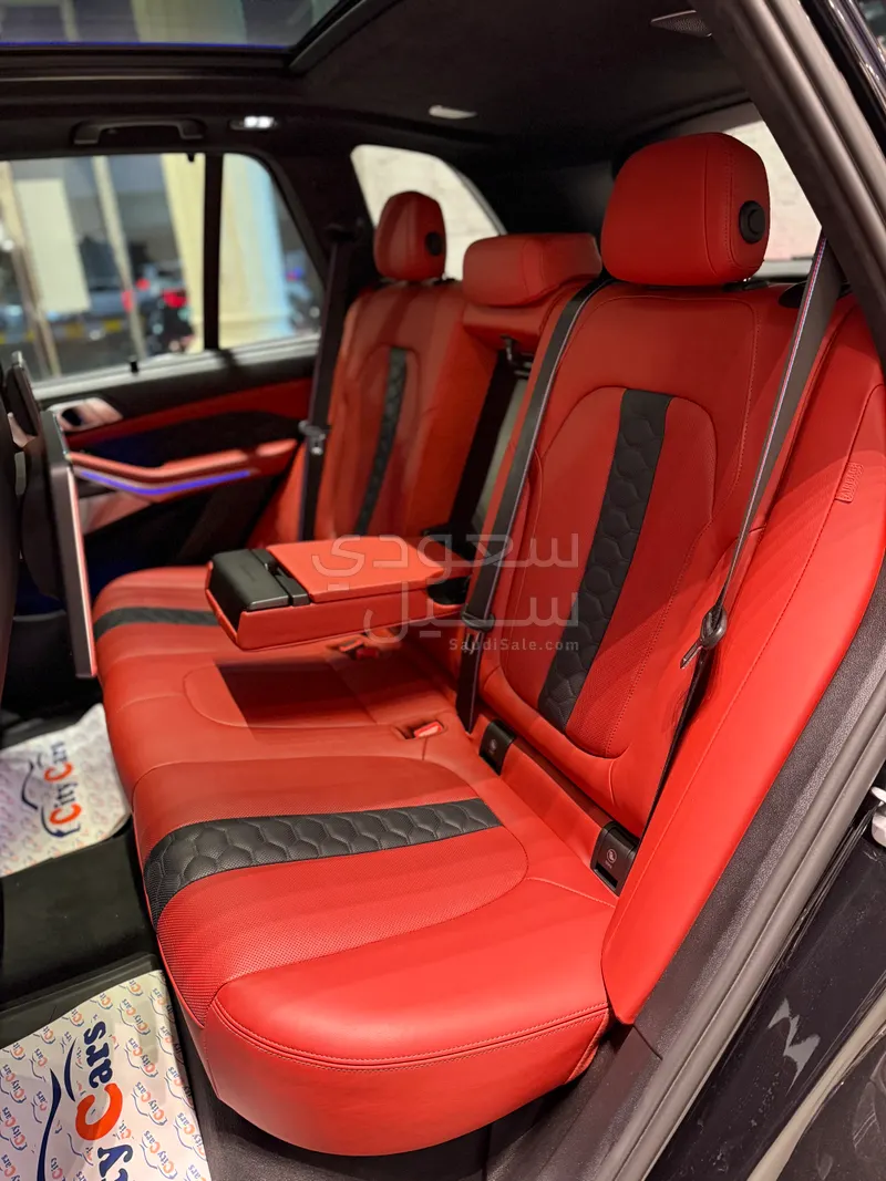 2023 بي ام دبليو الفئة اكس 5