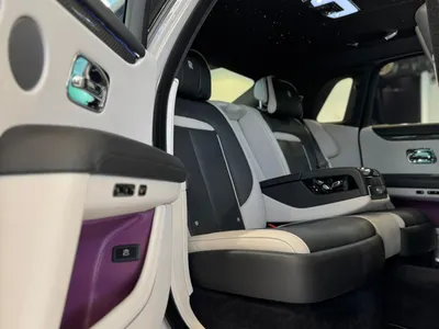 2022 رولز رويس قوست بلاك بادج