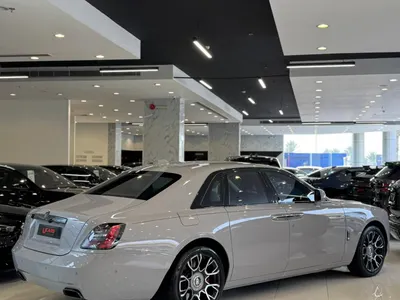 2022 رولز رويس قوست بلاك بادج