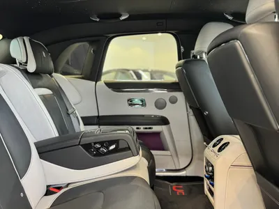 2022 رولز رويس قوست بلاك بادج