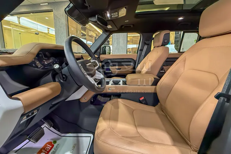 2026 لاند روفر ديفيندر اس اي