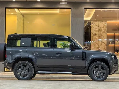 2026 لاند روفر ديفيندر اس اي