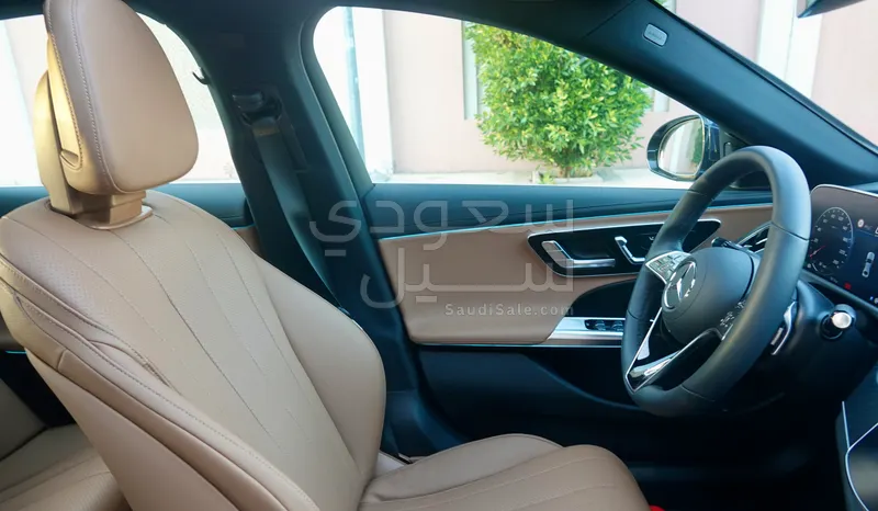 2025 مرسيدس - بنز إي 200