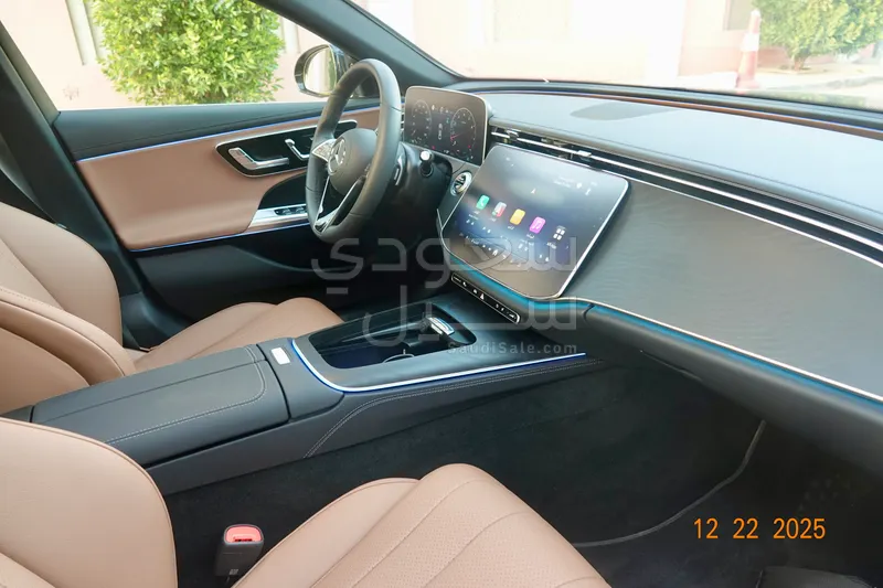 2025 مرسيدس - بنز إي 200