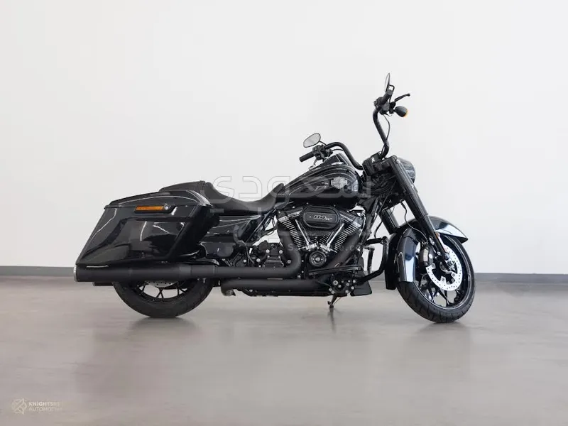 2023 هارلي ديفيدسون في رود نايت رود سبيشل
