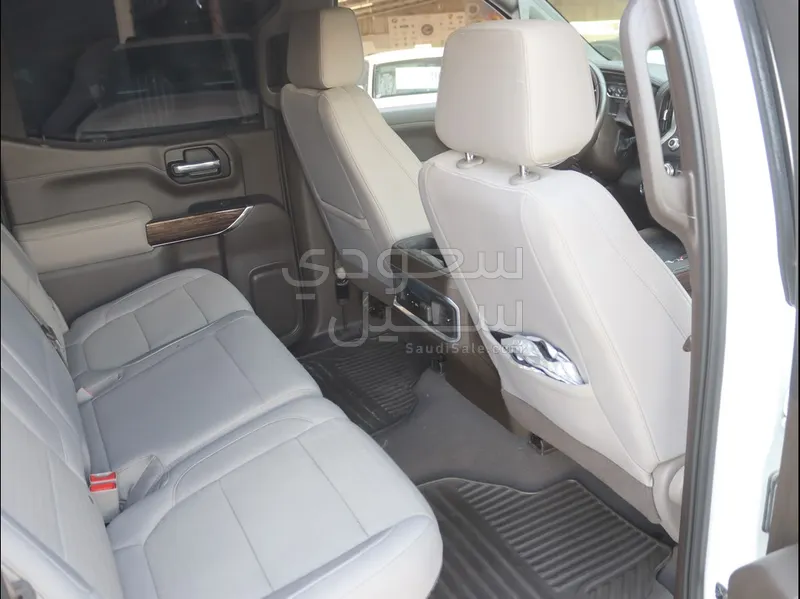 2021 جي ام سي سييرا زد 71