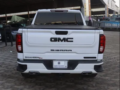 2021 جي ام سي سييرا زد 71