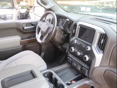 2021 جي ام سي سييرا زد 71