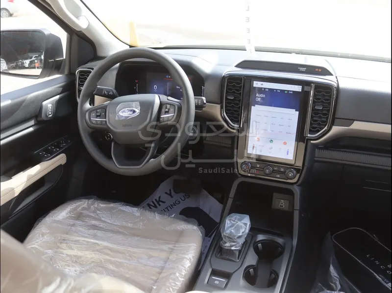 2025 فورد ايفرست